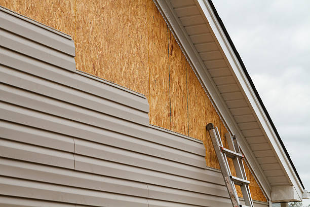24/7 Emergency Siding Repair experts in Kingston, IL